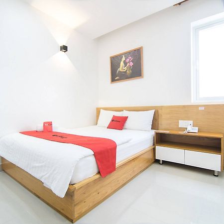 Reddoorz Plus Near Lotte Mart Cong Hoa Ho Şi Min Dış mekan fotoğraf