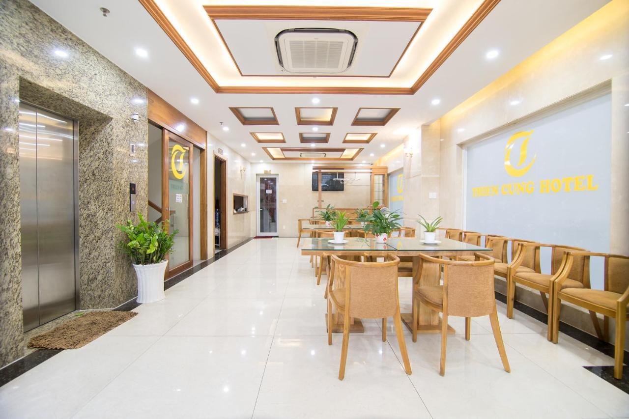 Reddoorz Plus Near Lotte Mart Cong Hoa Ho Şi Min Dış mekan fotoğraf