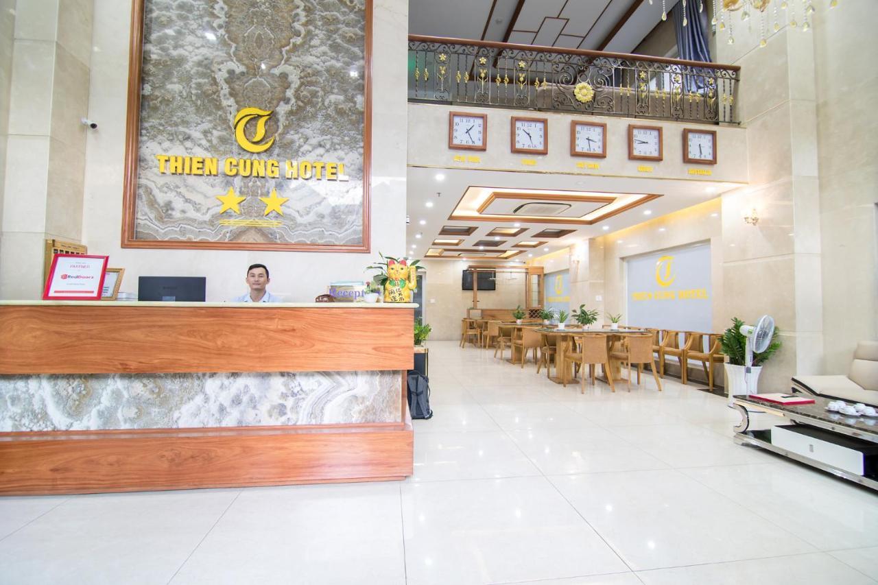 Reddoorz Plus Near Lotte Mart Cong Hoa Ho Şi Min Dış mekan fotoğraf
