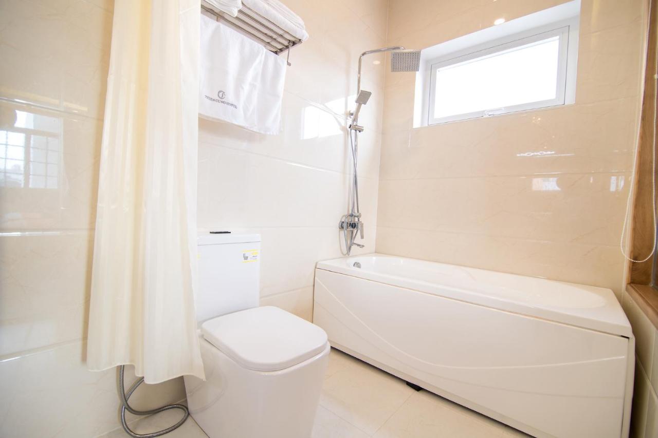 Reddoorz Plus Near Lotte Mart Cong Hoa Ho Şi Min Dış mekan fotoğraf