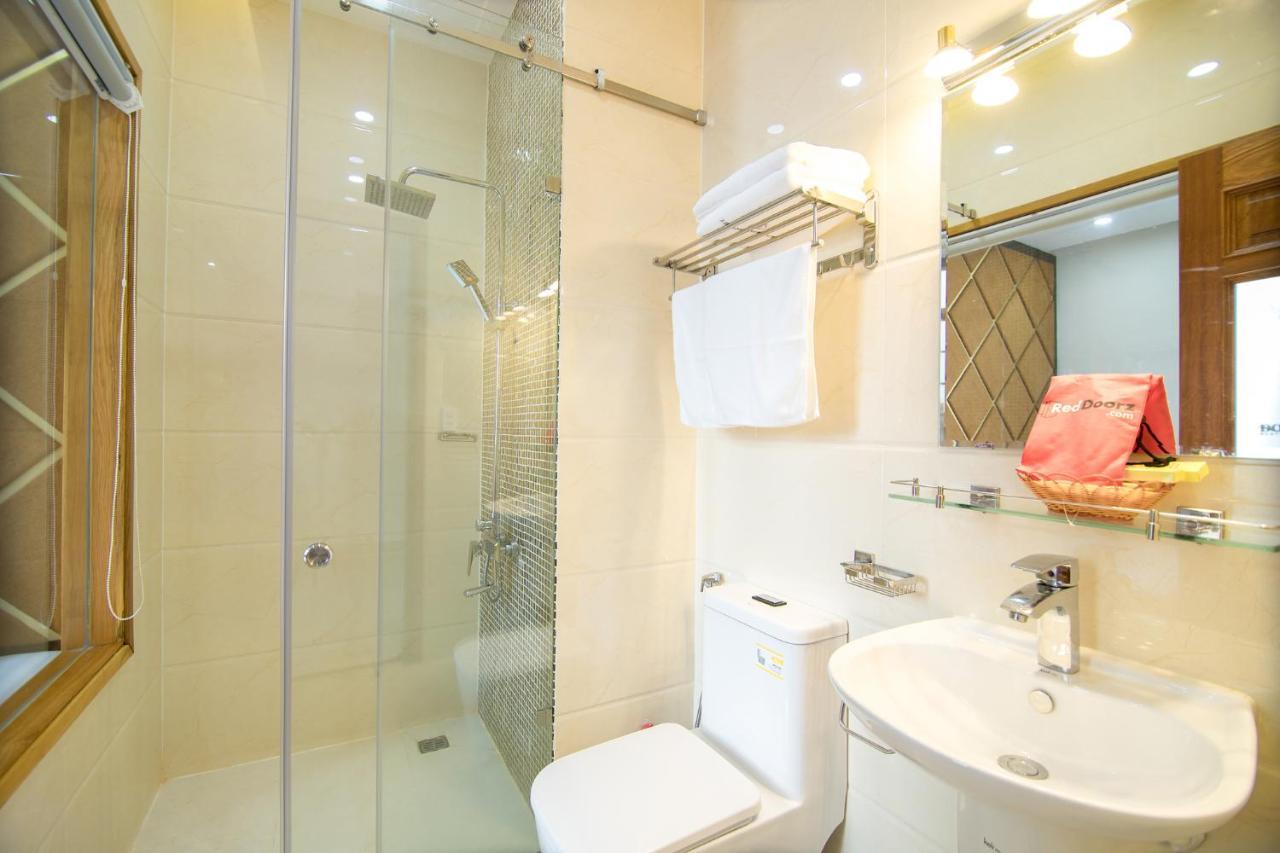Reddoorz Plus Near Lotte Mart Cong Hoa Ho Şi Min Dış mekan fotoğraf