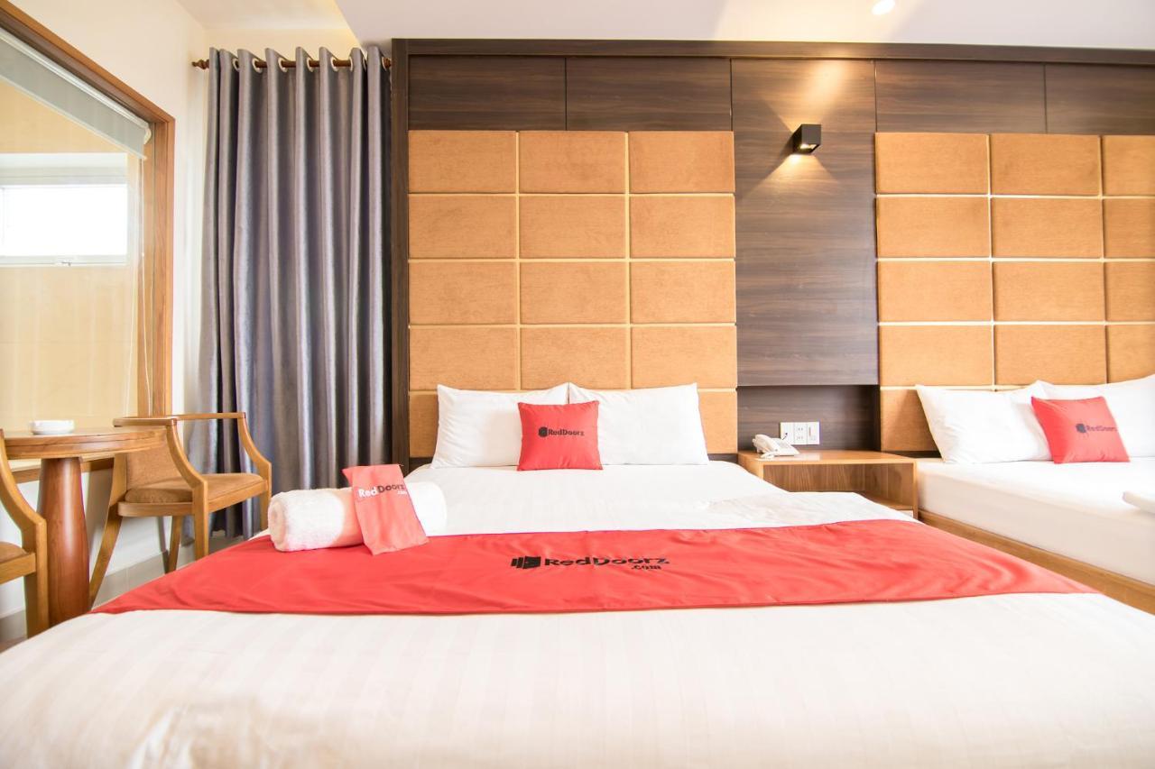 Reddoorz Plus Near Lotte Mart Cong Hoa Ho Şi Min Dış mekan fotoğraf
